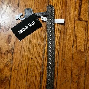 Metal belt by Steve Madden